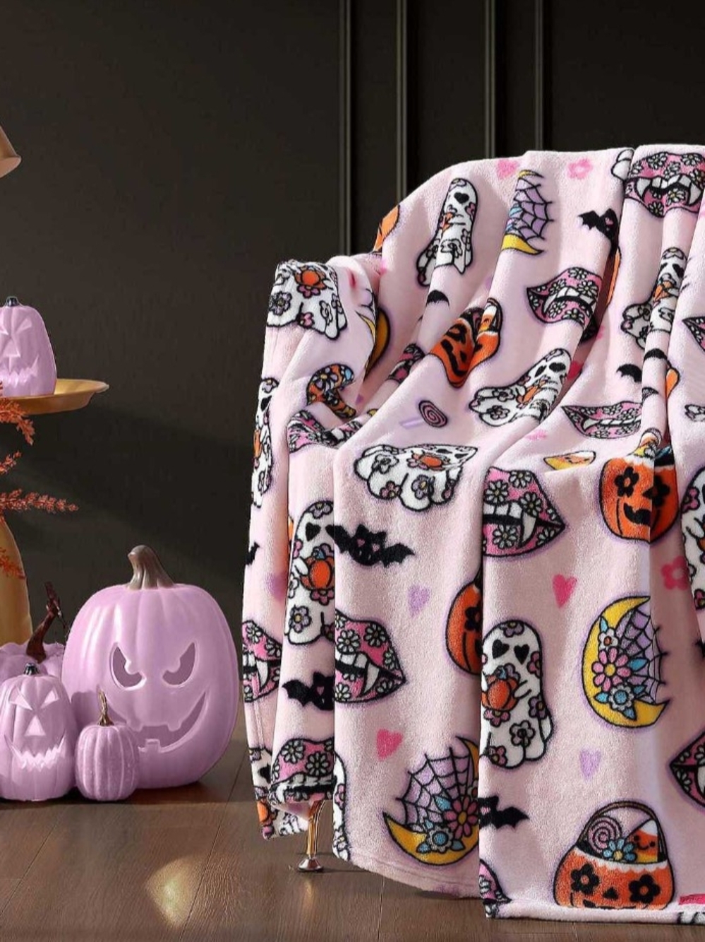 Betsey Johnson Pink Halloween Heart & Skull Plush Throw Blanket - Picture 3 of 5
